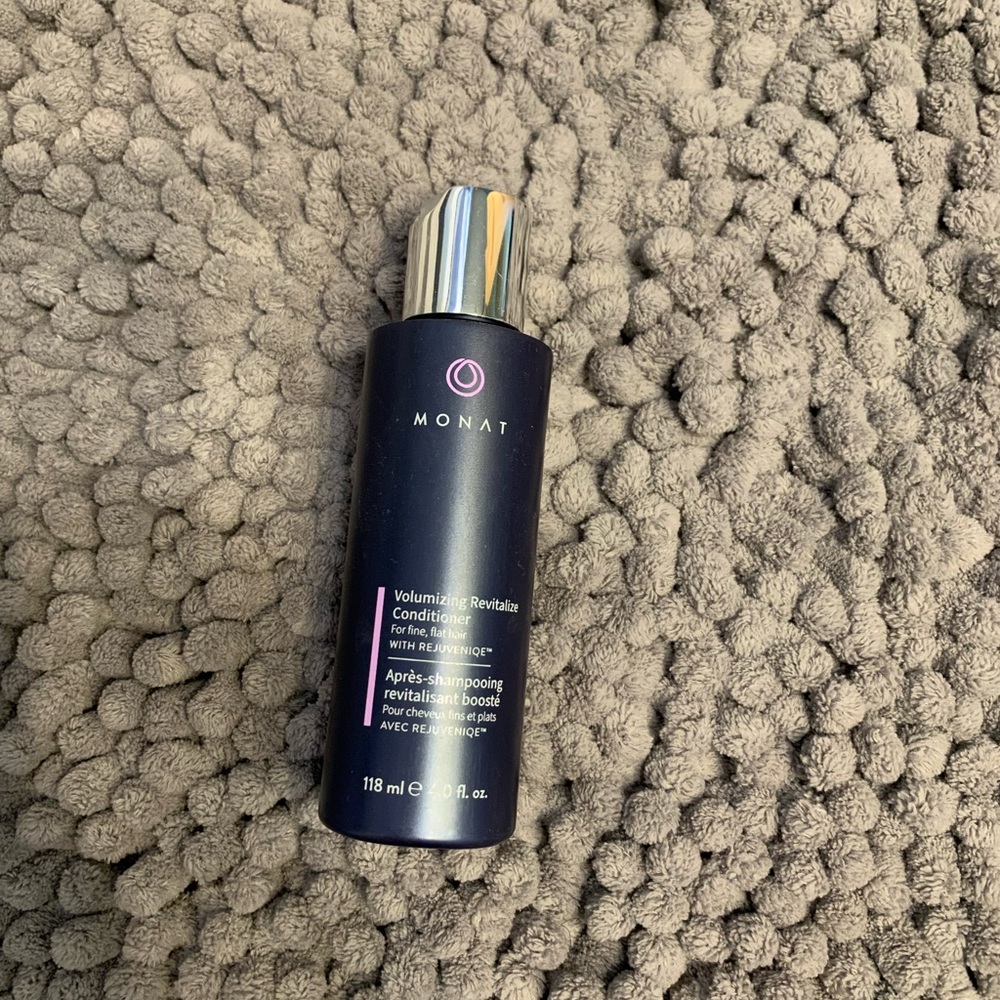 Monat Volumizing Revitalize Travel Size Conditioner